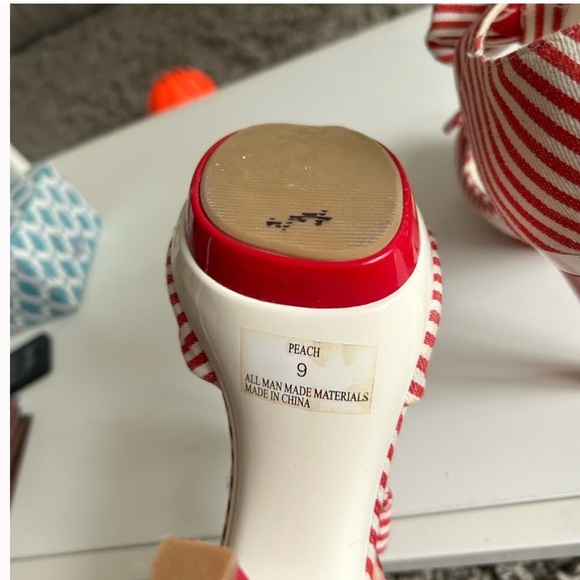 Red and White Striped Women's Heels - Picture 3 of 7